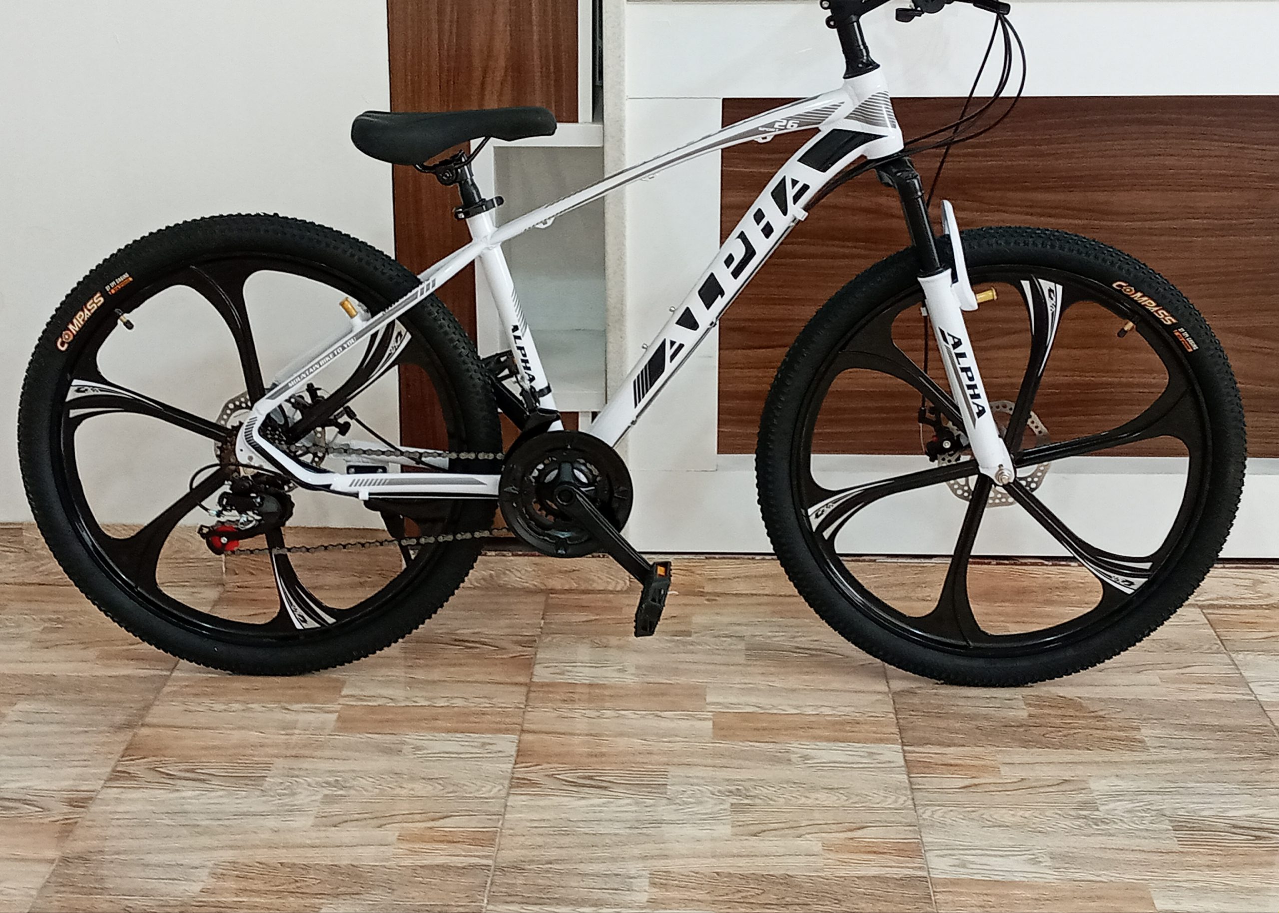 ۲۰۲۱۰۷۱۰_۱۷۳۰۳۰ دوچرخه رینگ اسپرت سایز 26 - Image 1